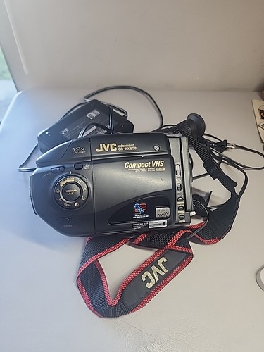 Jvc compact vhs camcorder - compact,
